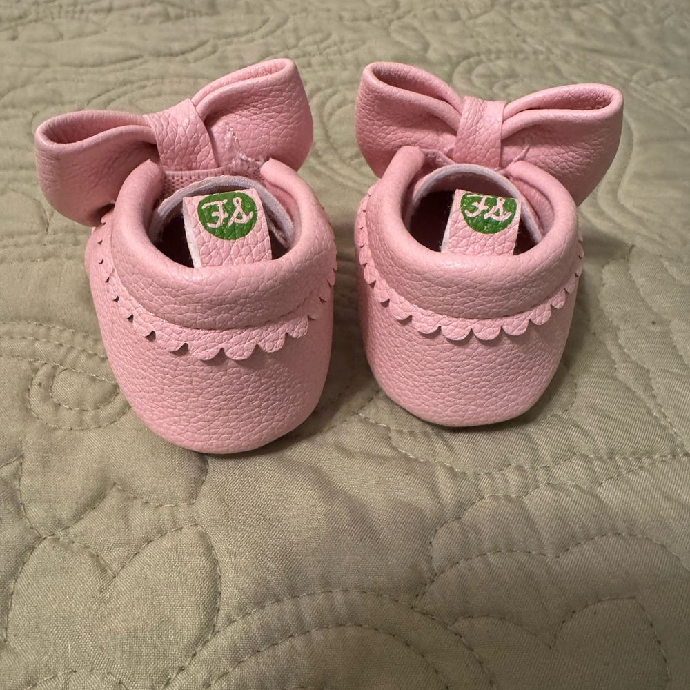 Pink Bow Baby Girl Shoes - Picture 3 of 3